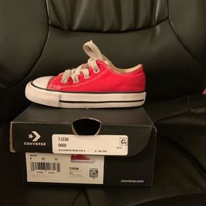 Red converse